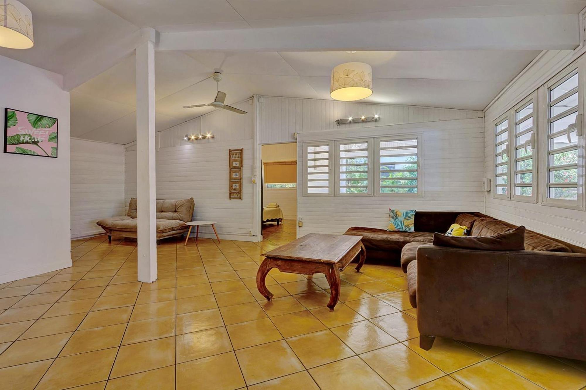 La Villa D'Eden - Saint Gilles Les Bains 外观 照片